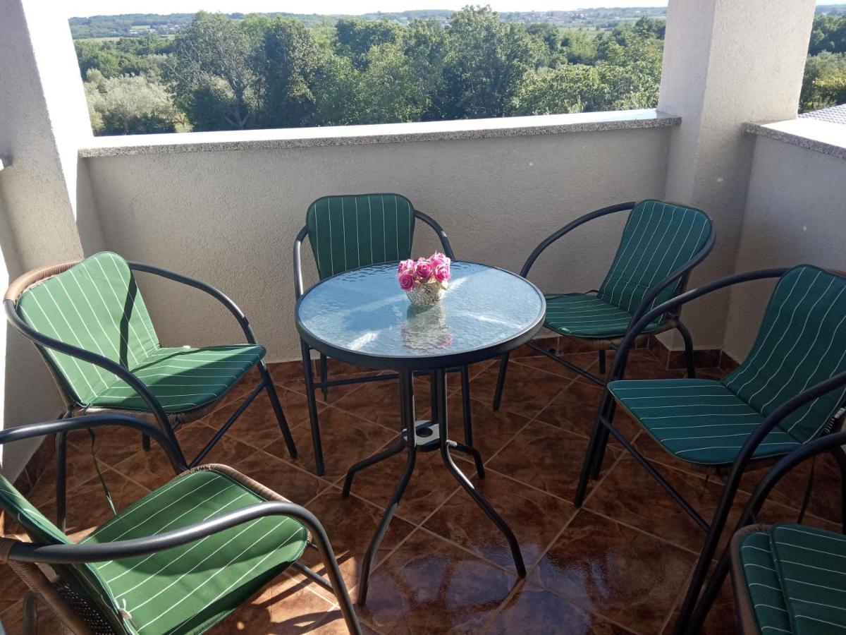 Apartment Alina Umag Ngoại thất bức ảnh